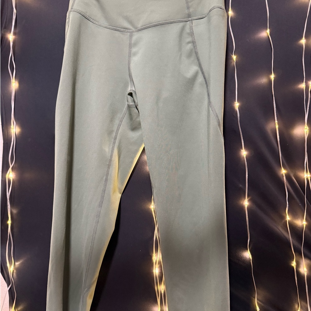 35. Pre loved Zella Woman’s DARK Green Leggings